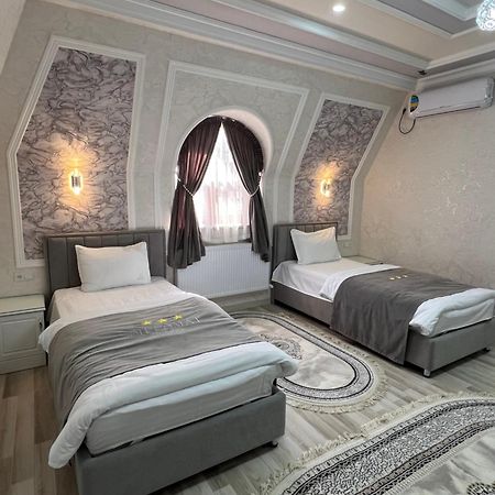 Diplomat Premium Hotell Samarkand Eksteriør bilde