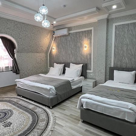 Diplomat Premium Hotell Samarkand Eksteriør bilde