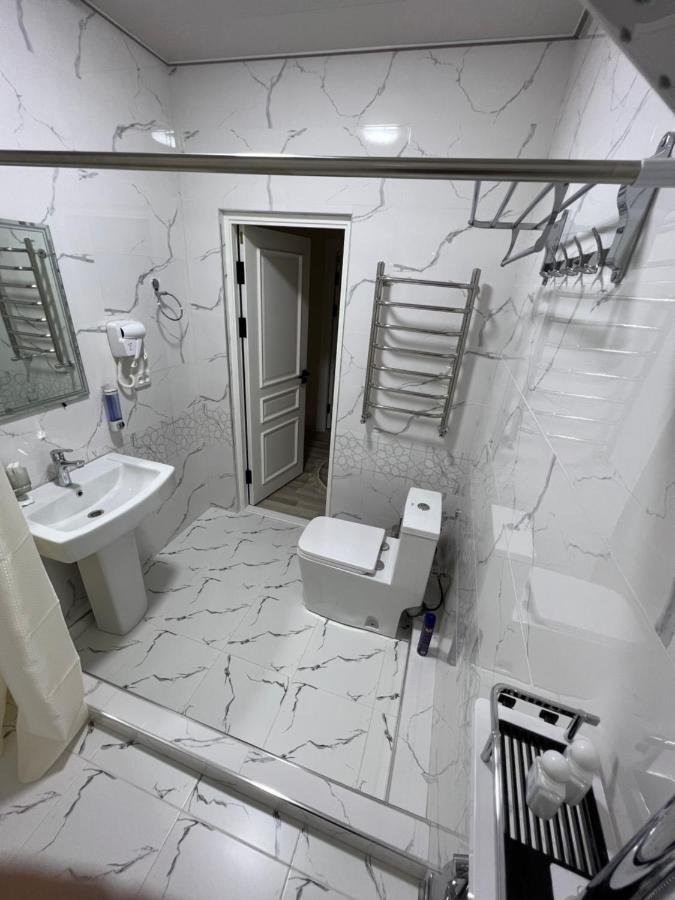 Diplomat Premium Hotell Samarkand Eksteriør bilde