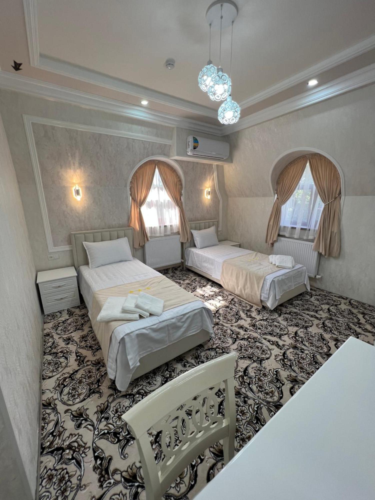 Diplomat Premium Hotell Samarkand Eksteriør bilde